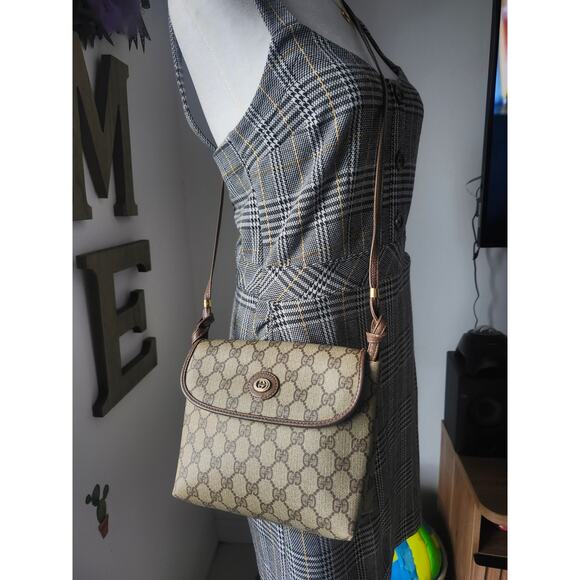 Gucci GG Monogram Supreme Crossbody Bag Brown Leather Trim Vintage - Picture 3 of 16